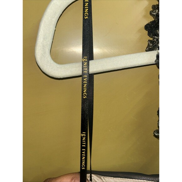 Women’s Formal Black One-Shoulder Evening Gown New With Tag, Sz 10 - Picture 9 of 11